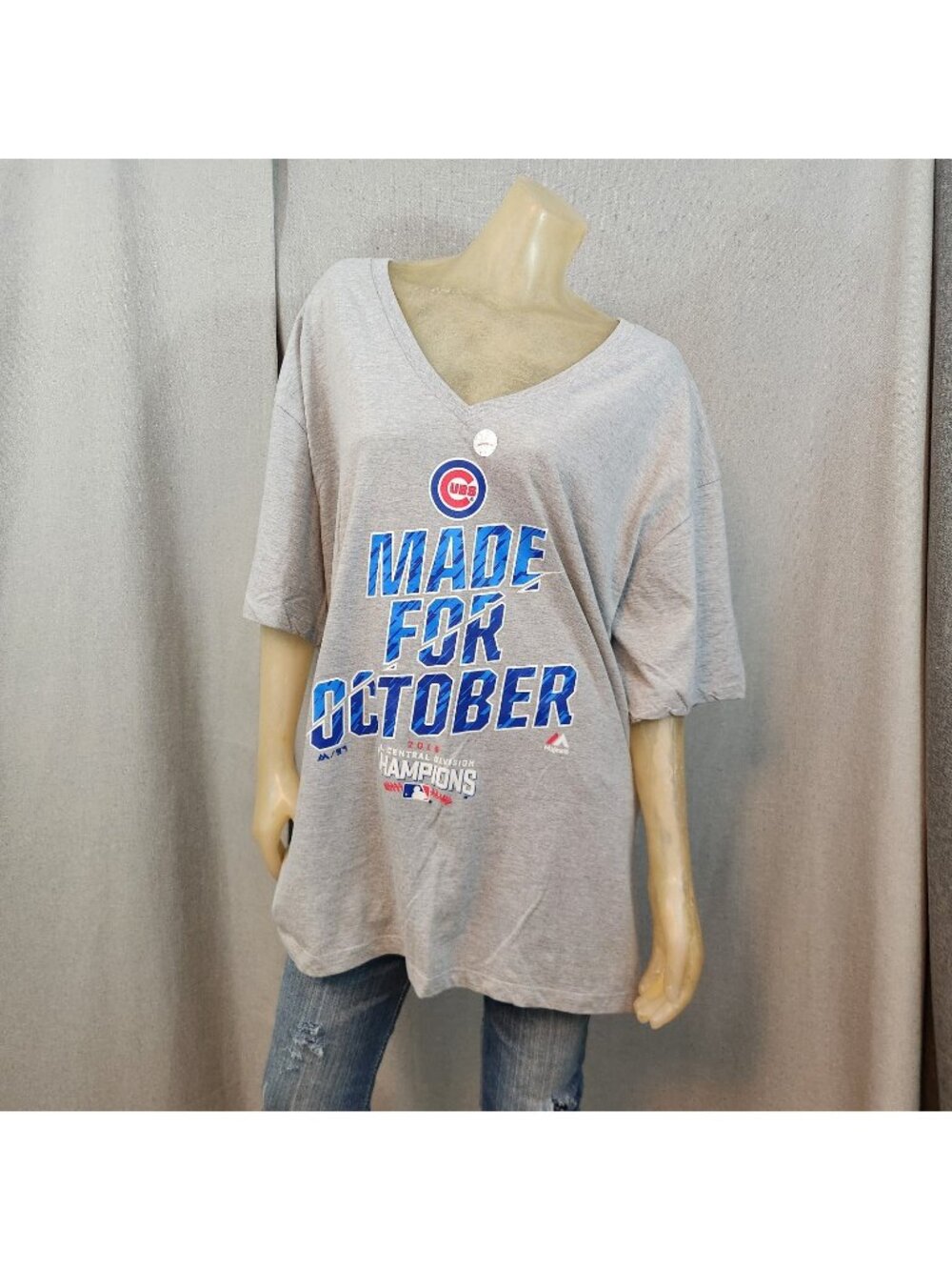 MLB Chicago Cubs 2016 World Series V Neck Short Slv Blouse Top Shirt 2XLARGE 2XL